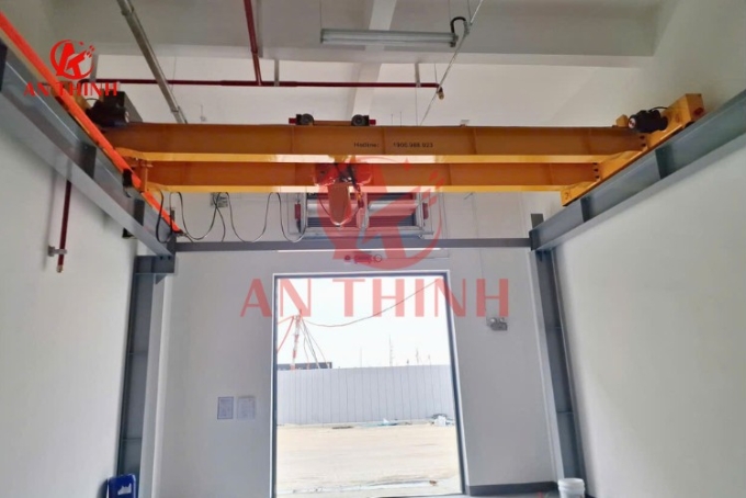 Bố trí không gian và kết cấu lắp đặt cầu trục