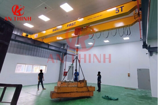 Những yếu tố ảnh hưởng đến giá cầu trục dầm đôi hiện nay