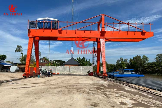 Quy trình vận hành cổng trục an toàn tại công trường