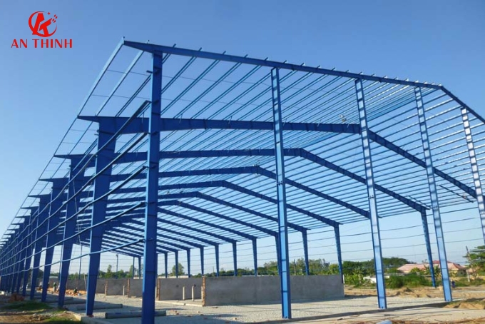 Các yêu cầu kỹ thuật trong quá trình gia công và lắp dựng khung thép