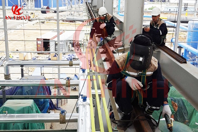 Các yếu tố kỹ thuật quyết định việc chọn ray cầu trục