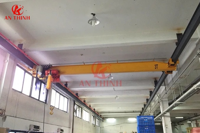 Cầu trục treo: Đặc điểm và ưu nhược điểm