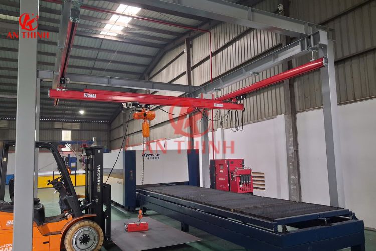 Tổng thể hệ thống cầu trục KBK 1 tấn do An Thịnh trực tiếp sản xuất, thi công trọn gói và bàn giao