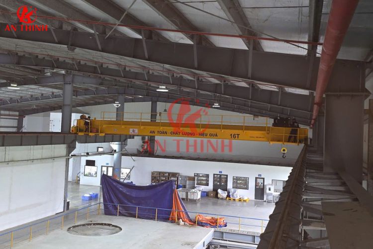 Không gian nhà xưởng công nghiệp tại Hải Phòng - nơi lắp đặt thiết bị nâng hạ 16 tấn